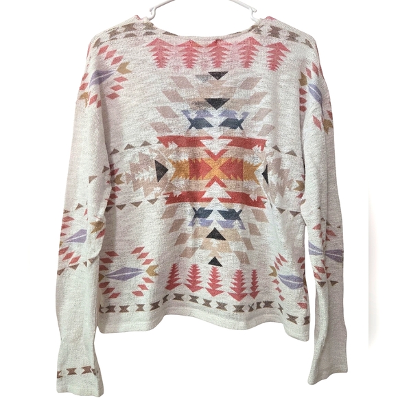 💋 5 for $25 💋 Aztec Lightweight Shirt - Picture 2 of 4